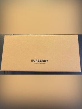 Burberry Beige/Taupe Logo Box Set